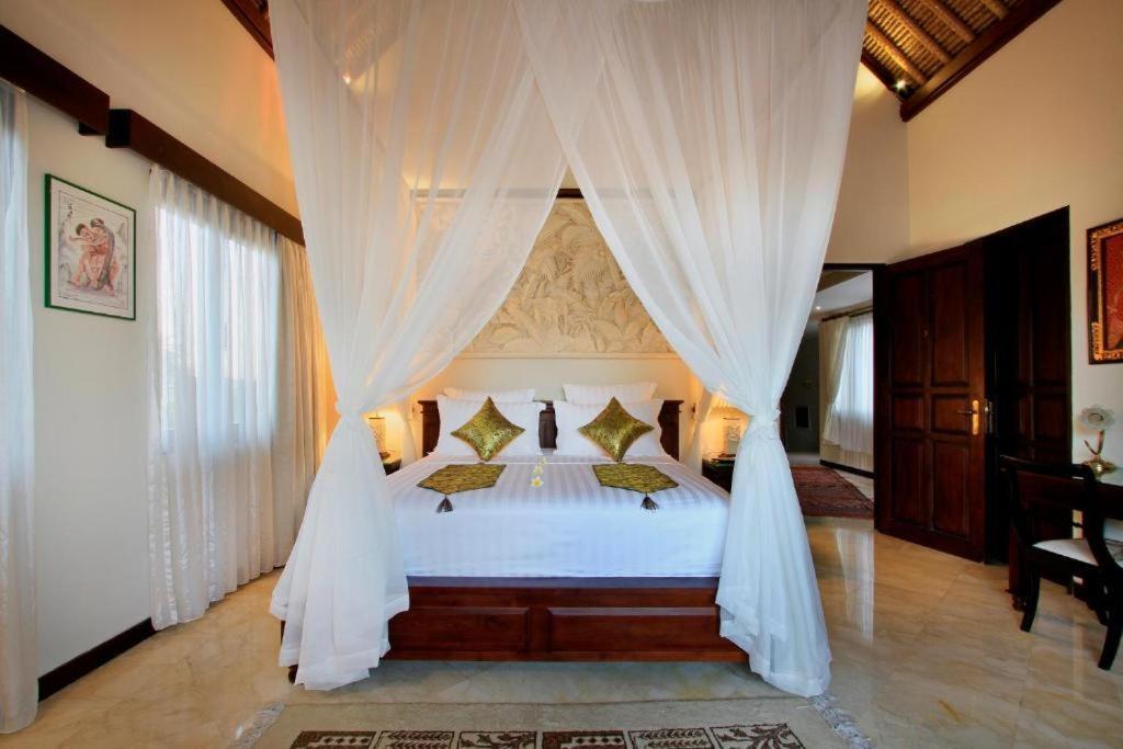 Manzelejepun Villa & Pavilion Sanur  Exterior photo